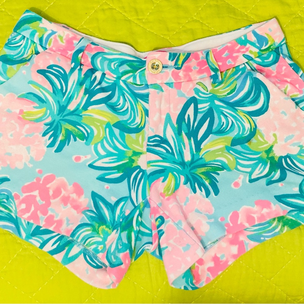 Lilly Pulitzer Blue and Pink Bermuda Shorts Vibrant Tropical Print